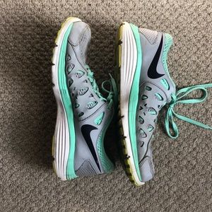 Nike Dual Fusion Run 2